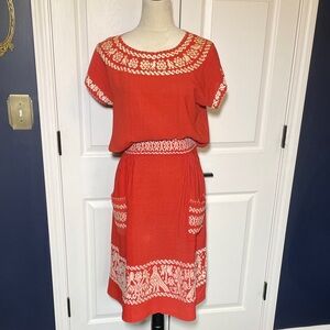 Vintage Mexican 2-Piece Embroidered Orange/Red Peasant Dress Size Small